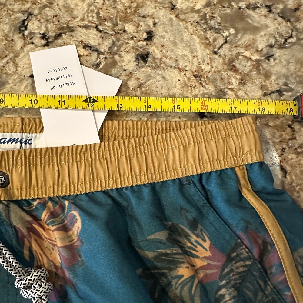 Men’s 4.5 Inch Inseam Vintage Blue Gold Swim Trunks Size XL New NWT - Picture 6 of 10